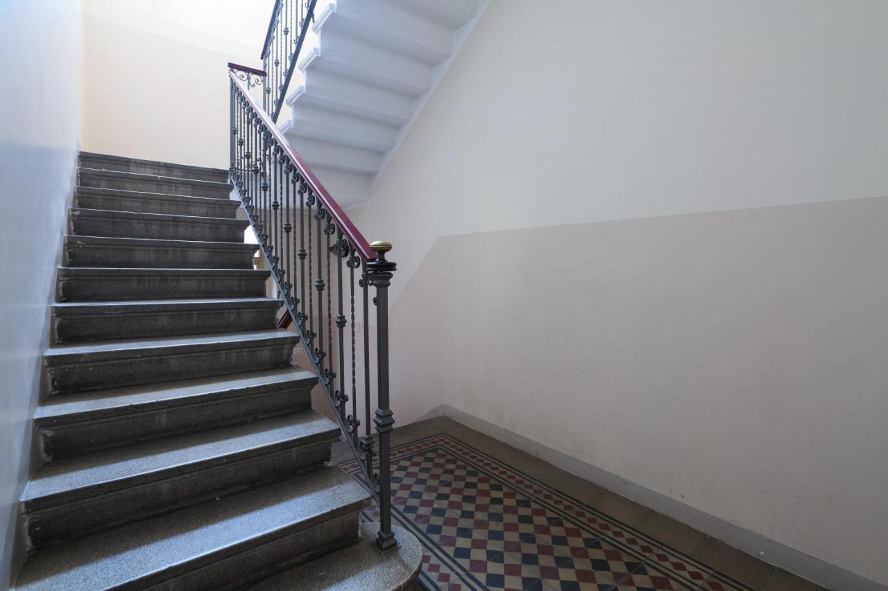 Primopiano - Pellegrino Rossi B Apartment Milan Bagian luar foto