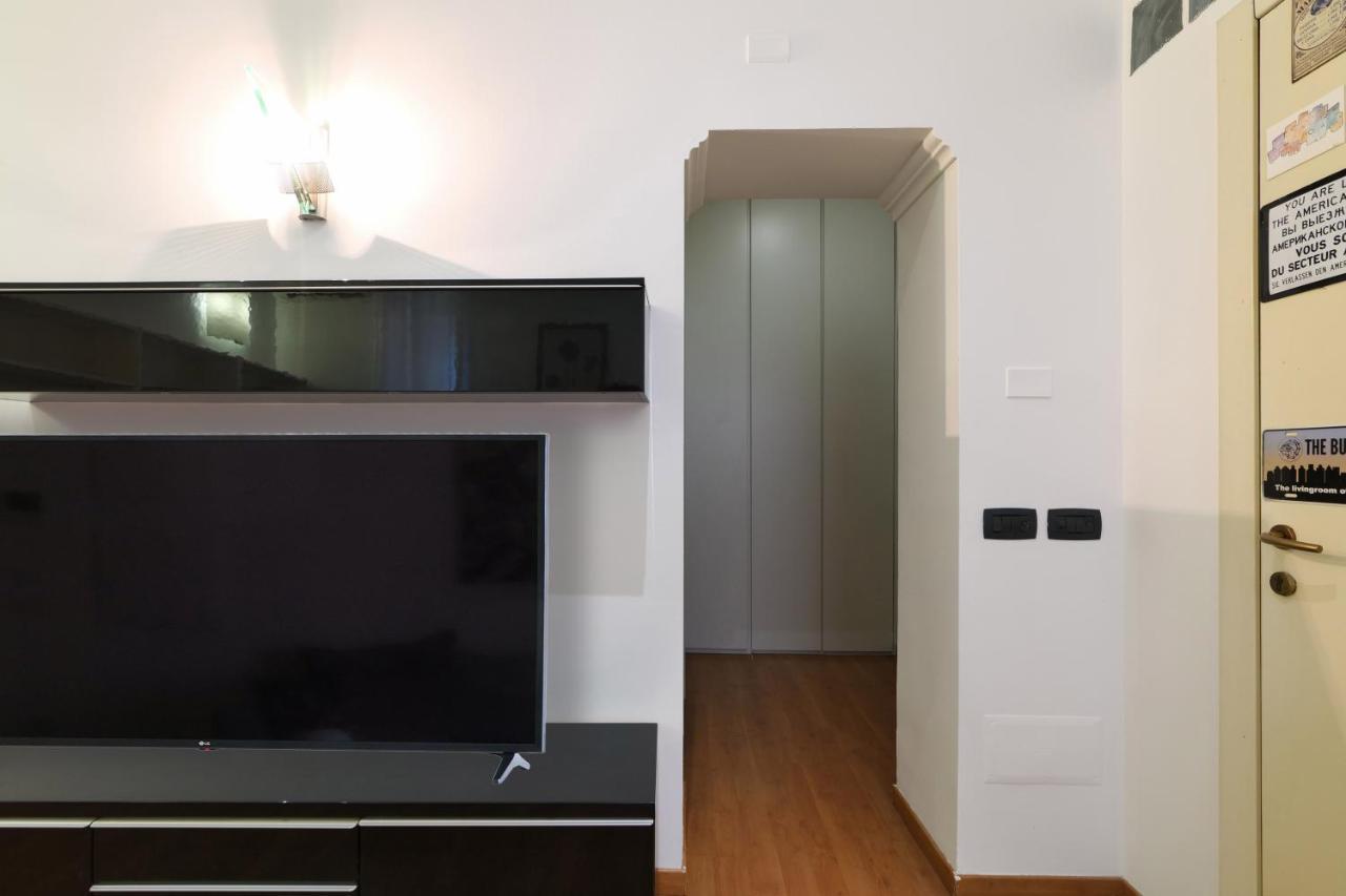 Primopiano - Pellegrino Rossi B Apartment Milan Bagian luar foto
