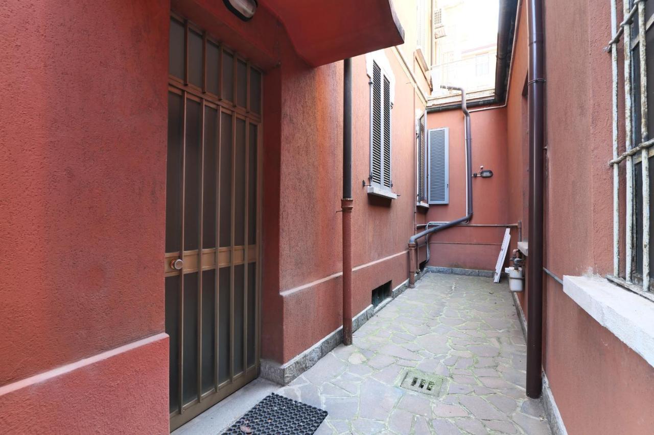 Primopiano - Pellegrino Rossi B Apartment Milan Bagian luar foto